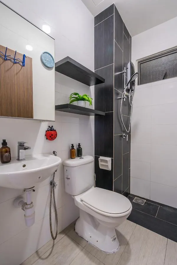 Apartment Peaceful 3-Bedroom With Pool 5 Pax - Wangsa Maju Kuala Lumpur